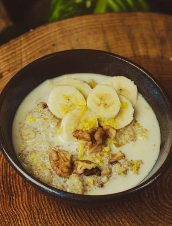 quinoa-breakfast-bowl-recipes-lemon-miso-date-pre-ski-meal